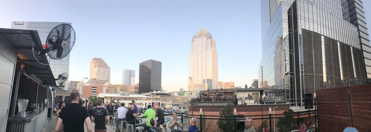 Rooftop view from Hangar Lounge, Austin Downtown - photo by Talesh Seeparsan
